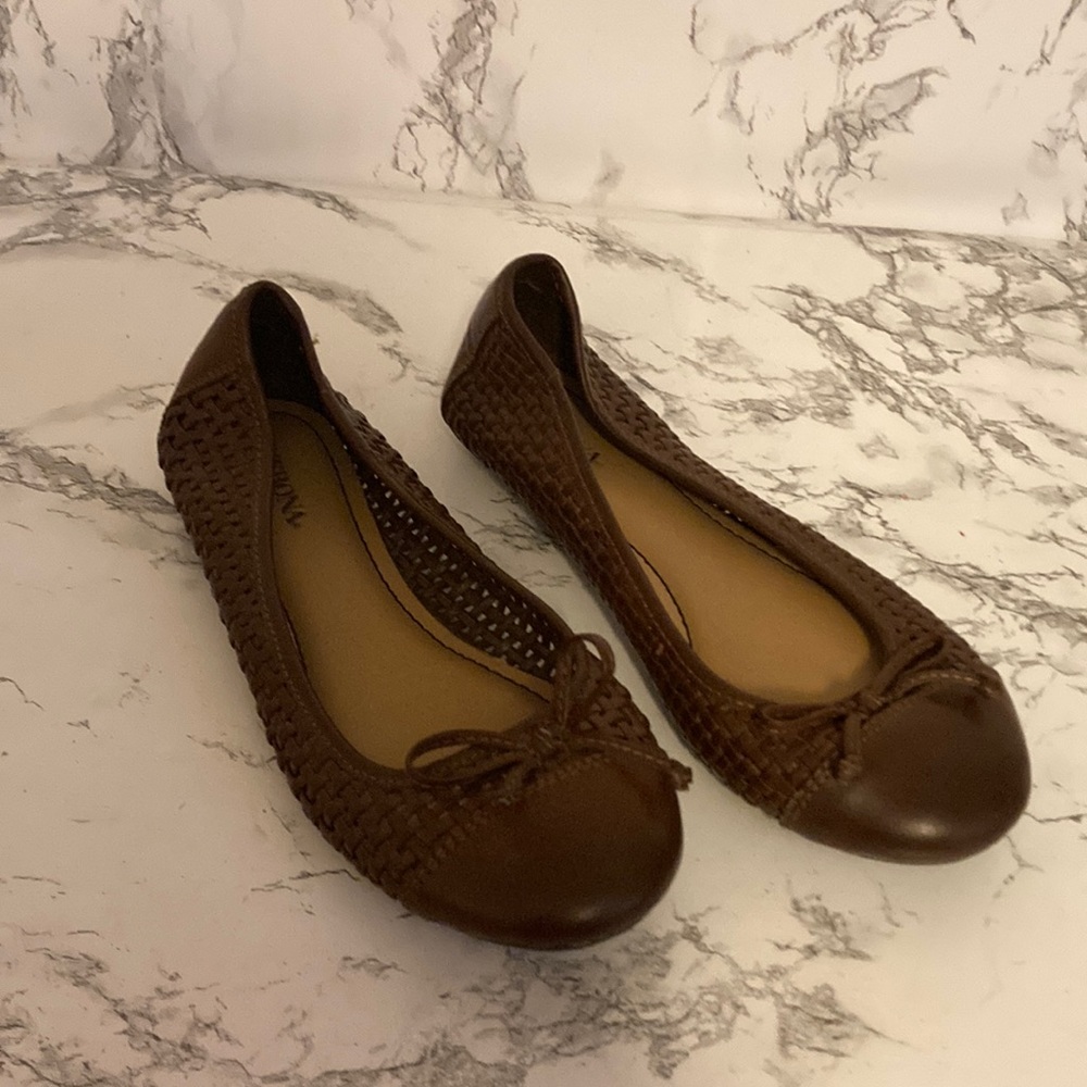 Brown flats